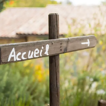 Domaine De Reiller & D'hotes Bed and breakfast
