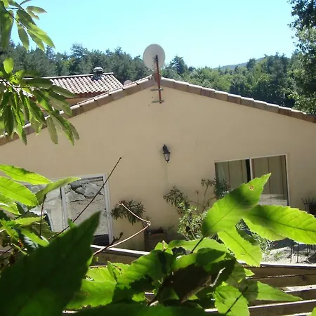 Domaine De Reiller & D'hotes Bed and breakfast